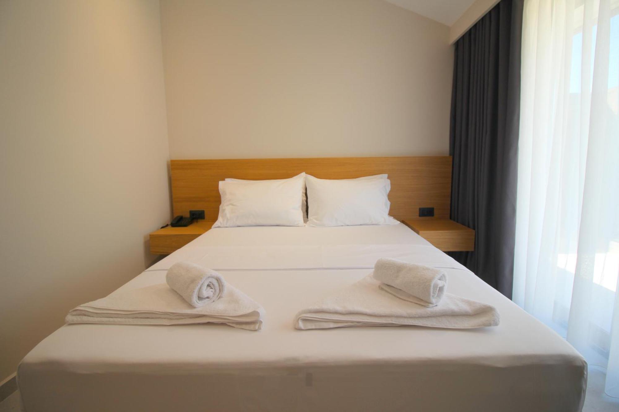 Niklas Boutique Hotel Sarande Ngoại thất bức ảnh