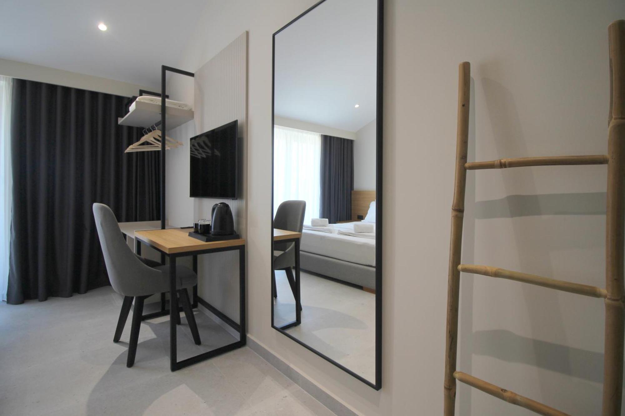 Niklas Boutique Hotel Sarande Ngoại thất bức ảnh
