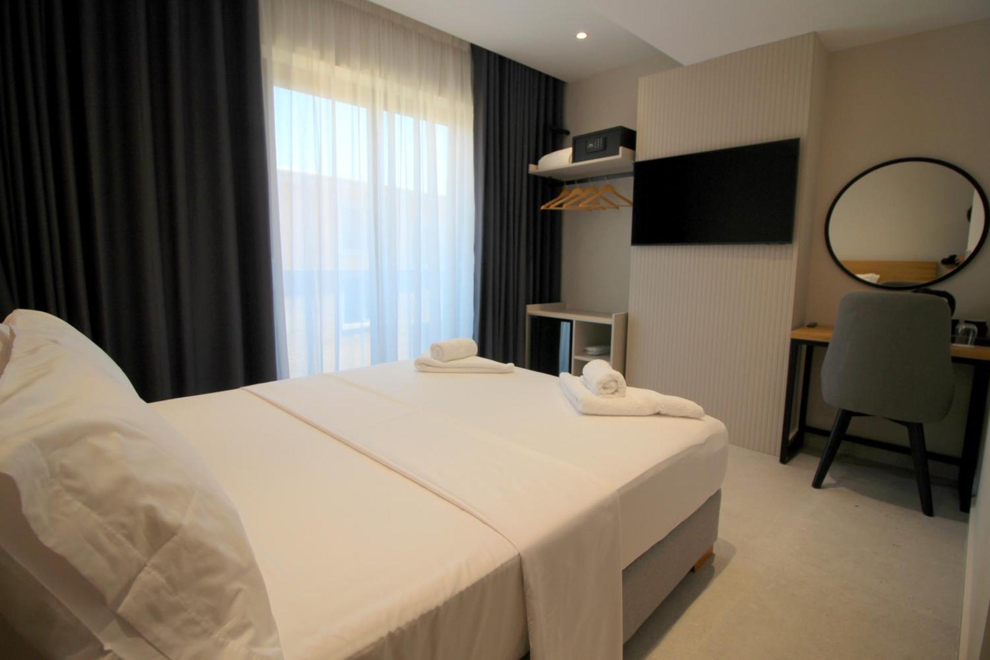 Niklas Boutique Hotel Sarande Ngoại thất bức ảnh